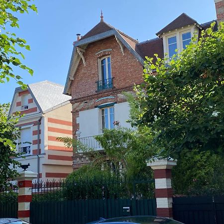 Cocon Cosy Aux Portes De Paris / Joinville-Le-Pont Exterior foto